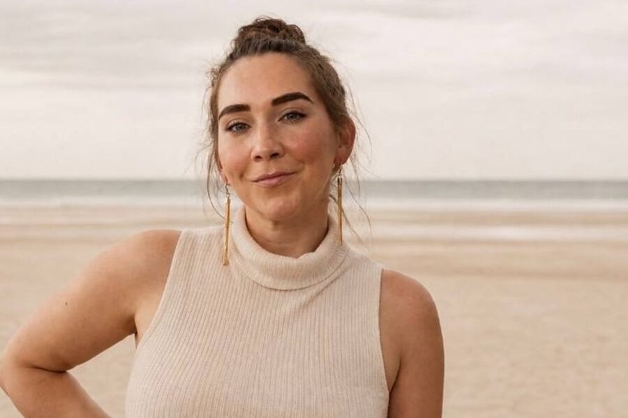 Sarah Canenbley, aus einem Handyfoto entstandenes Brandfoto am Meer
