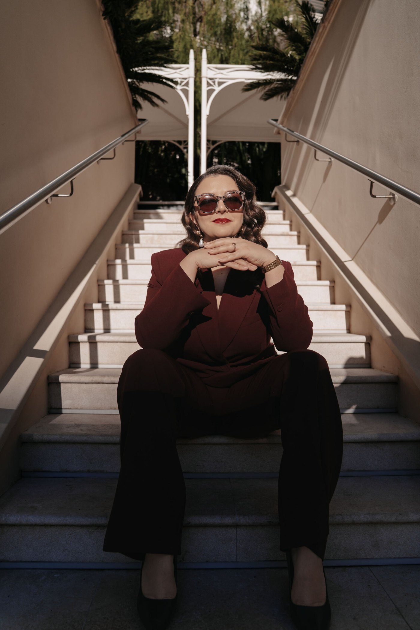 Editorial Cannes · Frederike auf der Treppe im Carlton