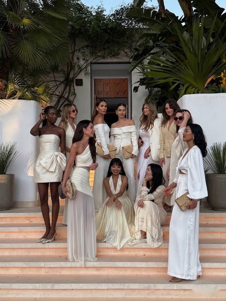 Vision-Bild aus meinem Lookbook, mit KI entworfen · The Editorial Event Mallorca