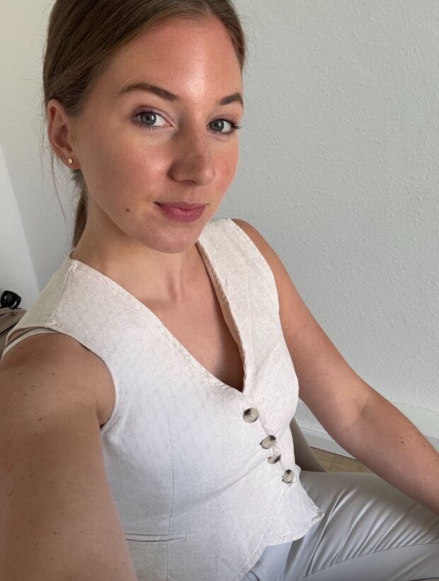 Beispielfoto draußen, Spitzentop