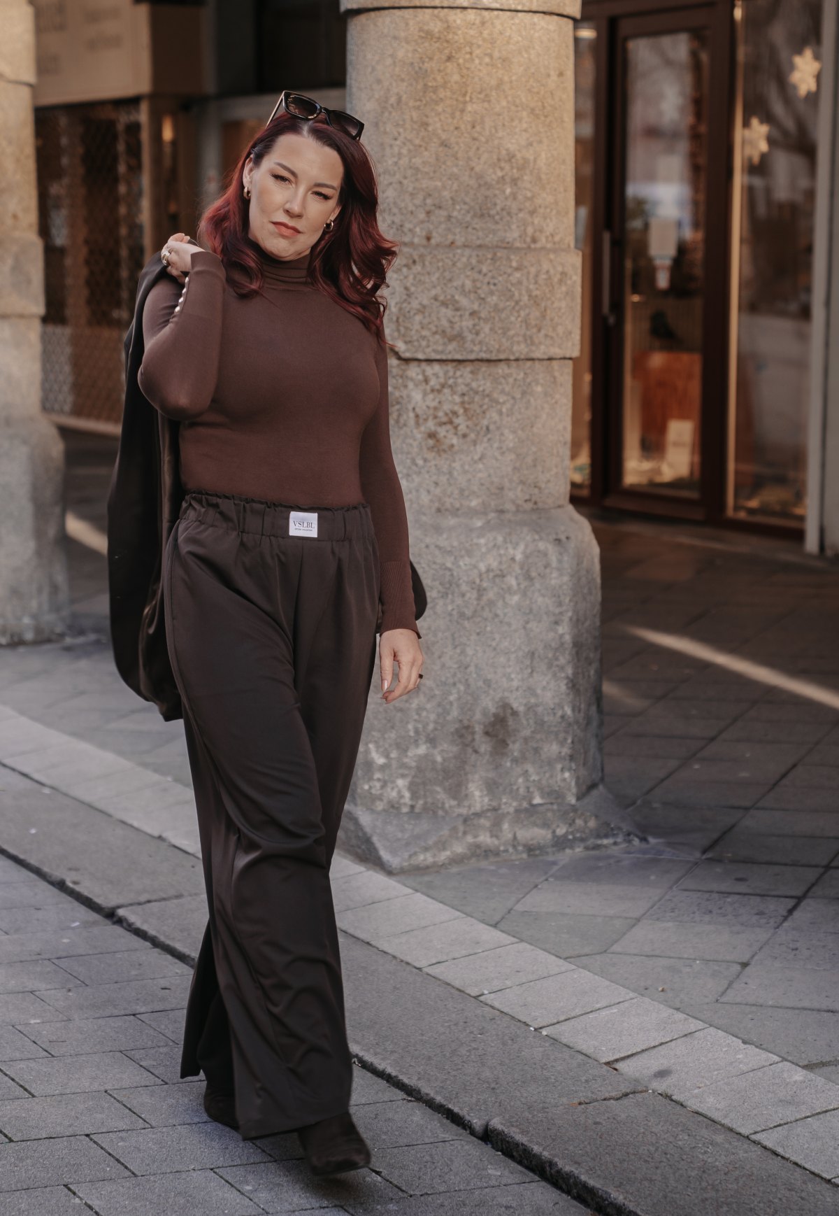 Editorial Hamburg · brauner Look in den Colonnaden