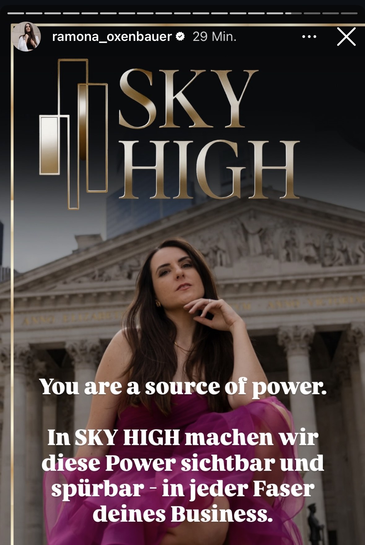 SKY HIGH · Ramonas High-Level-Mastermind mit dem Editorial-Bild aus London als Offer-Branding