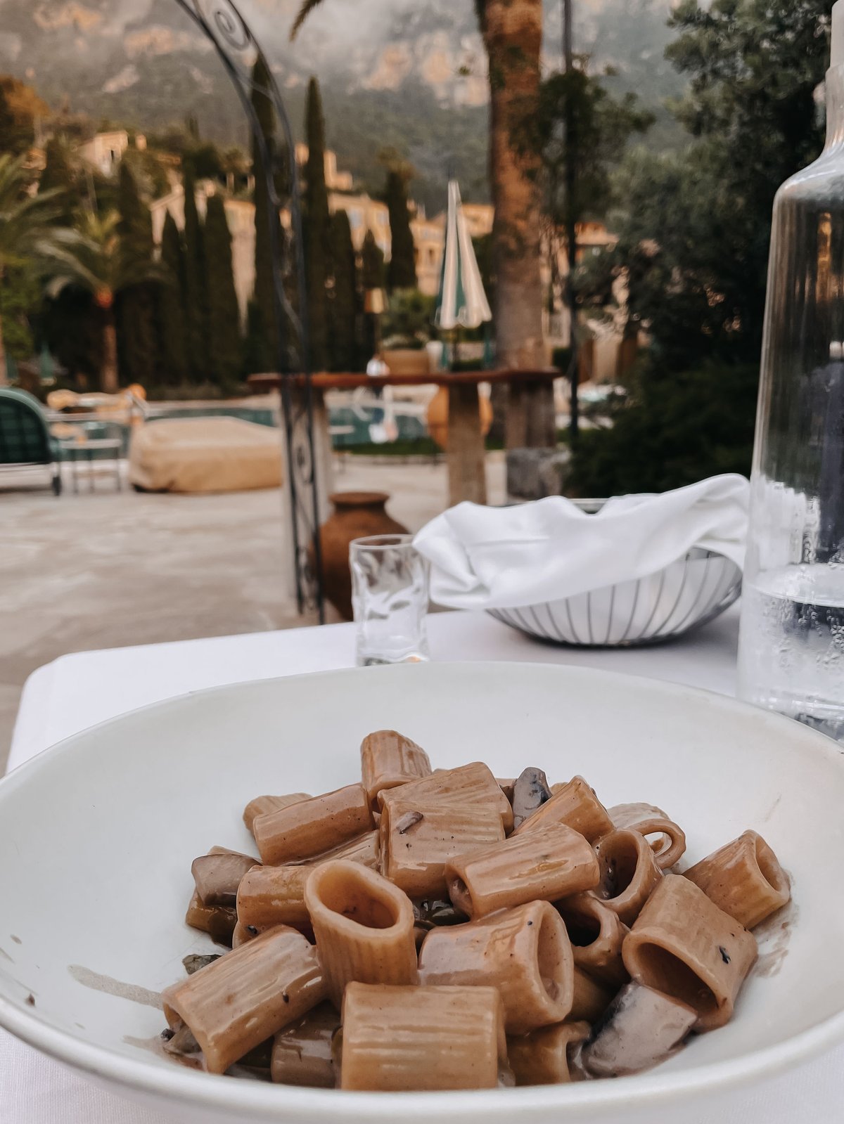 Live-Event Mallorca · Gang des Dinner-Menüs